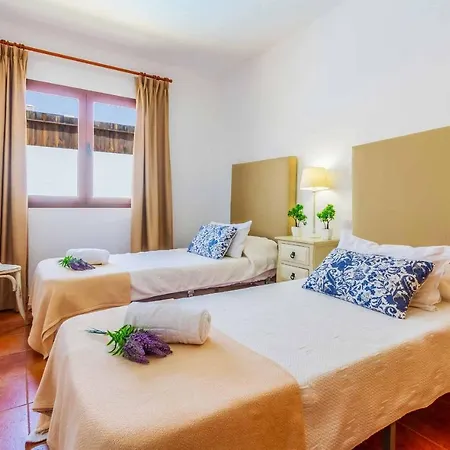 Yalira Villa Antigua (Fuerteventura)